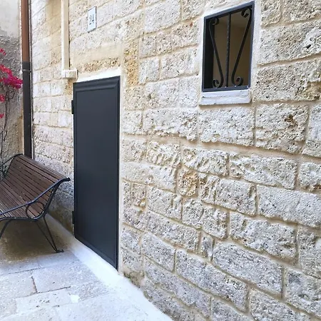 62 Marinai バーリ